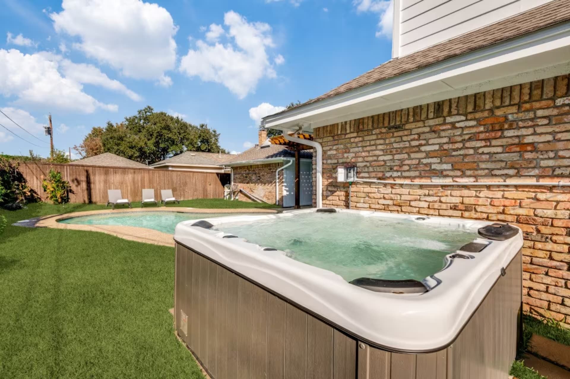 Irving vacation rental — photo 2