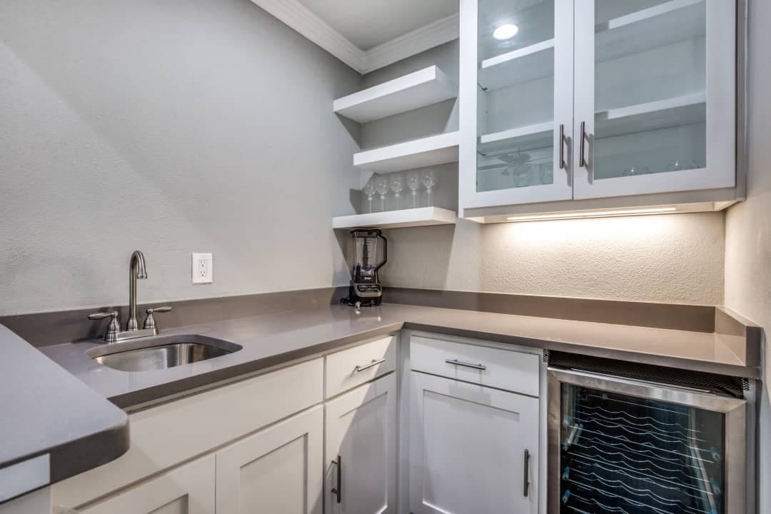 Plano vacation rental — interior and amenity photo 7